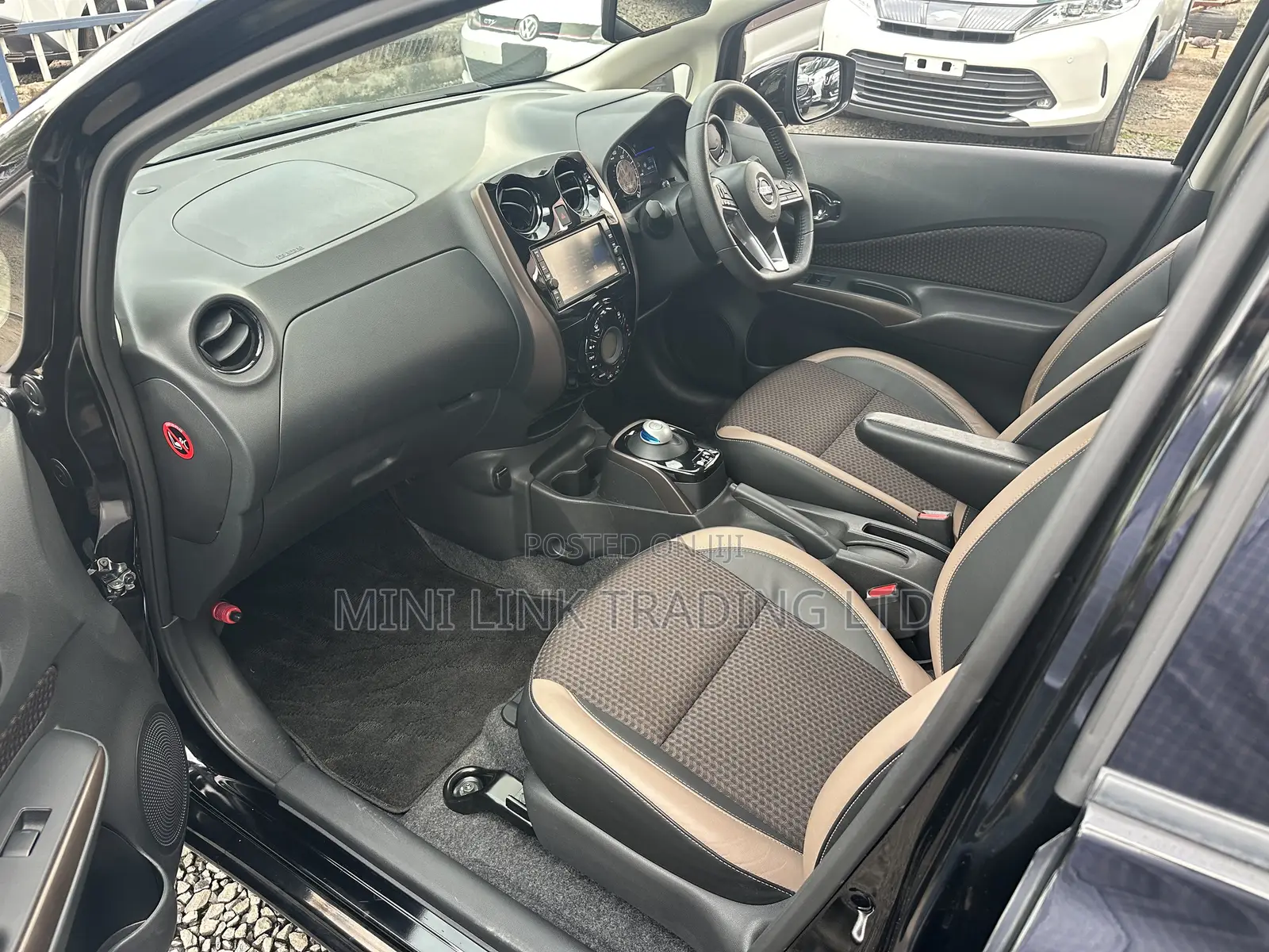 Nissan Note 1.2 Hybrid 2019 Black