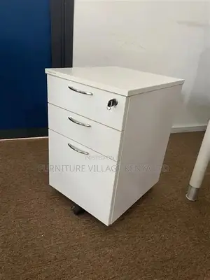 Customized Mobile 3-Drawer Pedestal File Cabinet