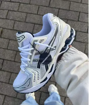 Asics Gel Sneakers