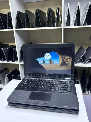 Laptop Dell Latitude E5270 4GB Intel Core i5 SSD 128GB
