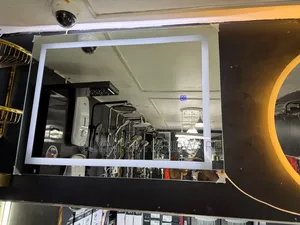 Led Mirror 80x60cm