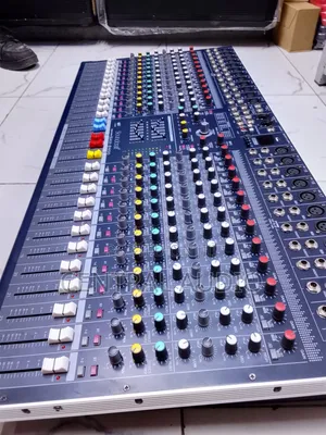 The SMX 2400 Professional Plain Mixer 24 Channel