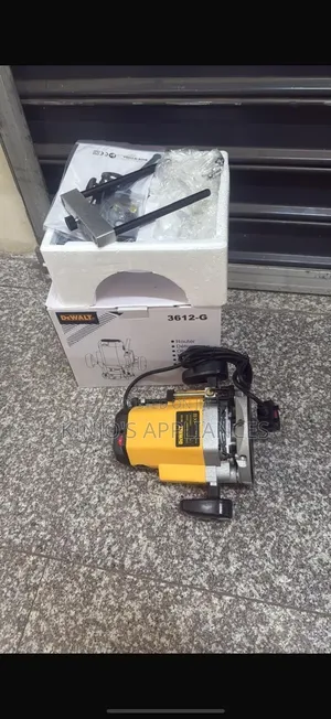 Dewalt Wood Router