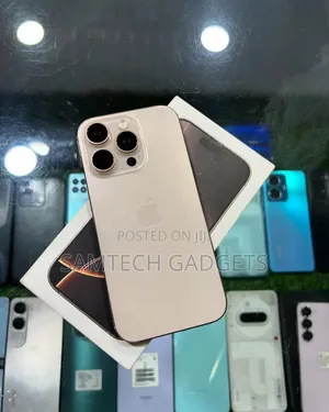 Apple iPhone 16 Pro Max 256 GB Gold