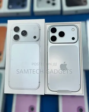 New Apple iPhone 17 Pro 256 GB Silver
