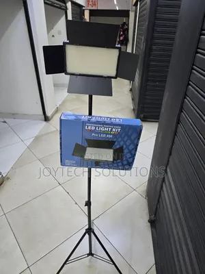 Led Panel Light for Photography Makeup Tiktok and Video Shoot Pro 600.