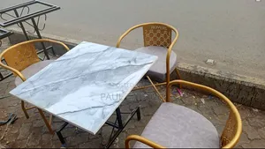 Unique Restraunt Set
