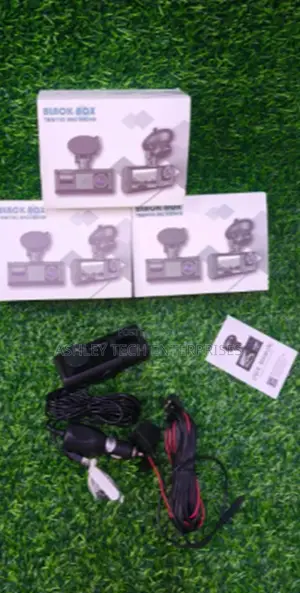 Hd Triple Dashboard Camera – Full Car Monitoring.