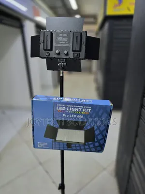 Photography Lighting Kit Adjustable Led 600+Panel for Video Shoot
