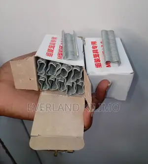 Cage Staples