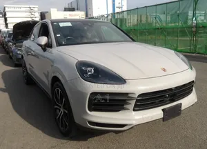 Porsche Cayenne 2021 White