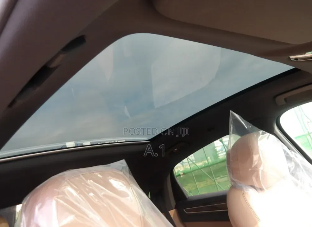 Porsche Cayenne 2021 White