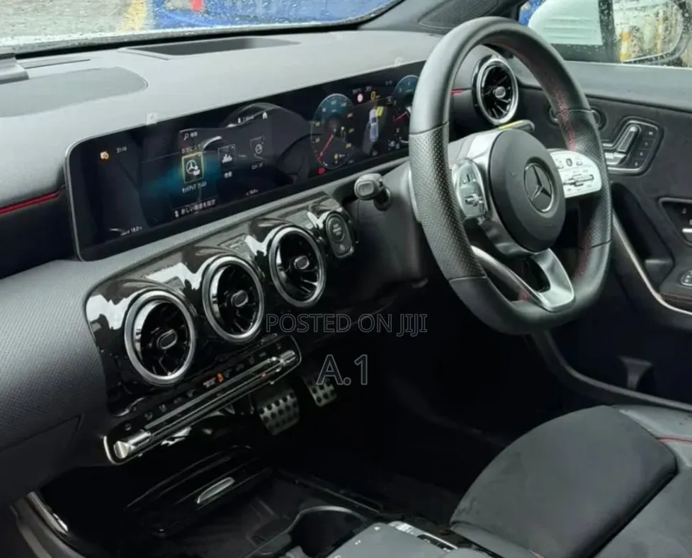 Mercedes-Benz A-Class 2019 White