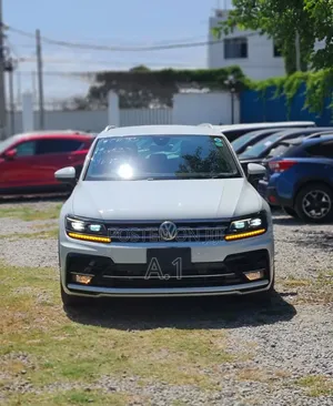 Volkswagen Tiguan 2019 White