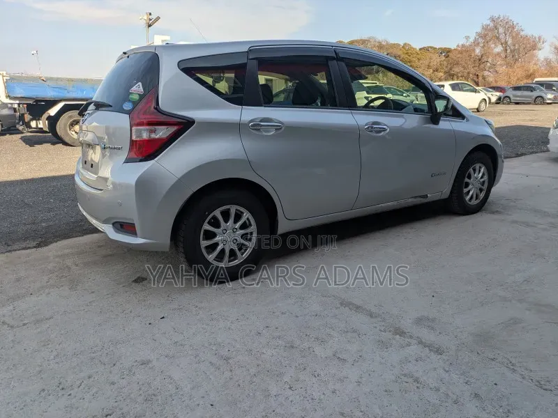 Nissan Note 1.2 Hybrid 2019 Silver