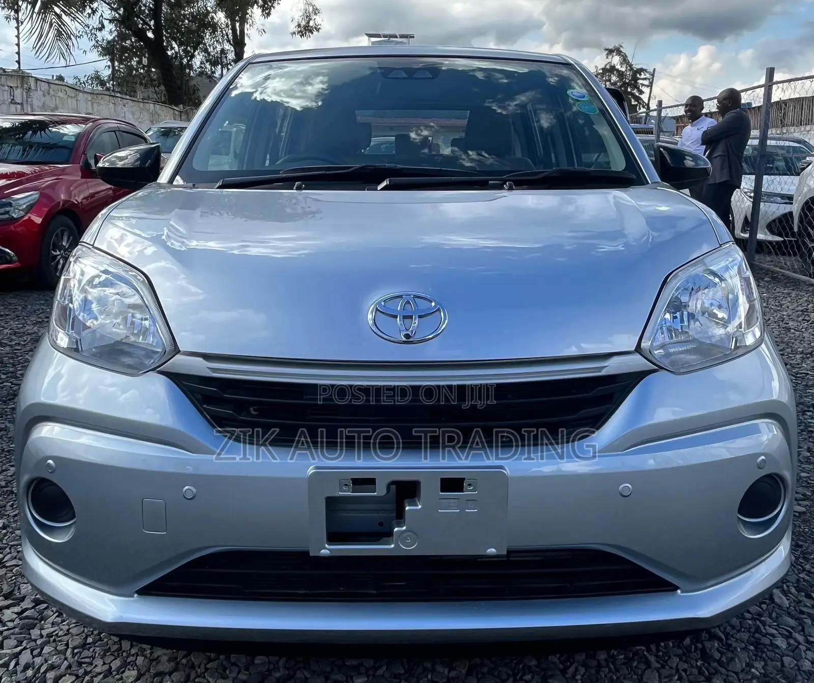 Toyota Passo 2019 Silver