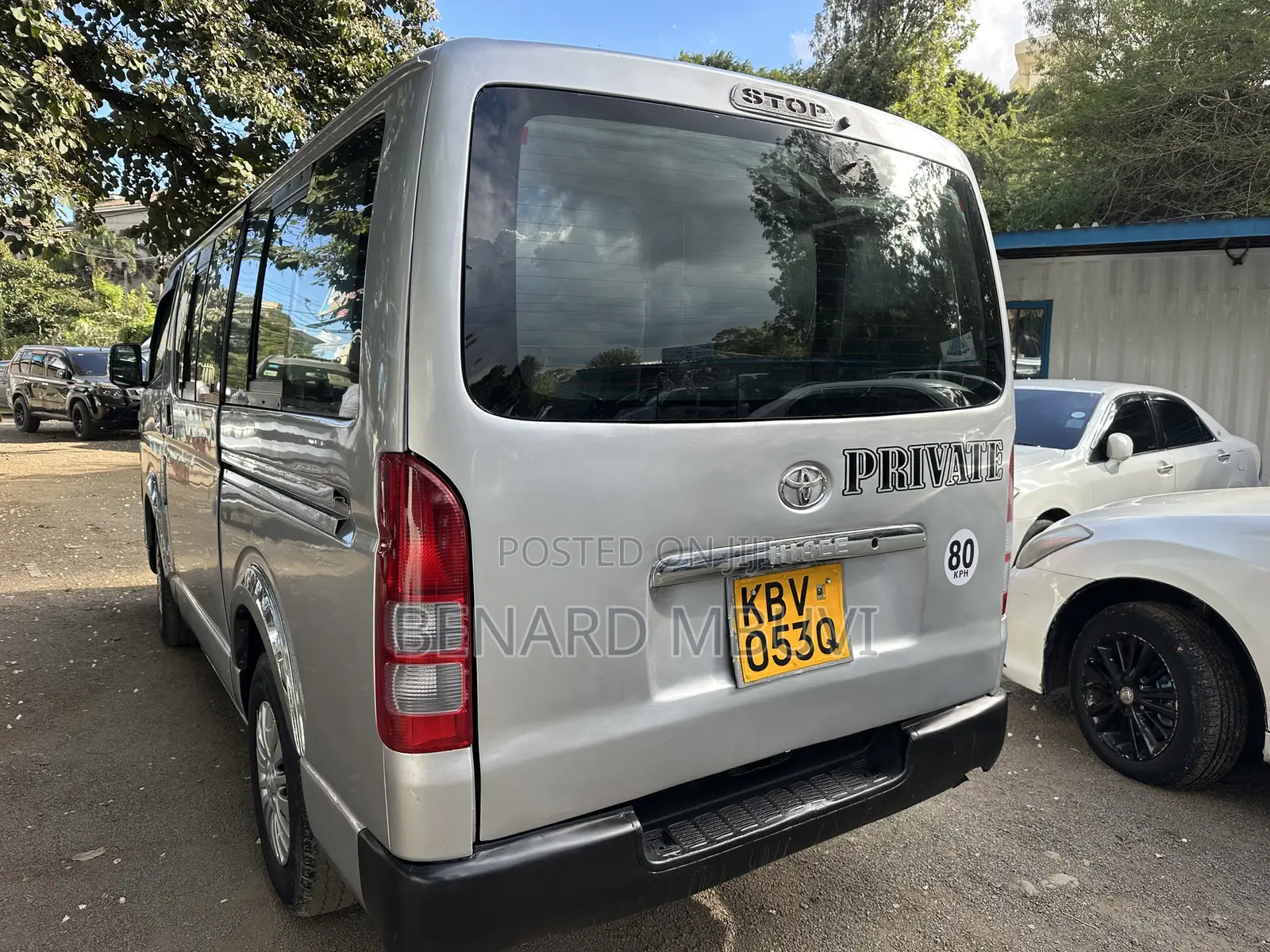 Toyota HiAce 2007 Grey