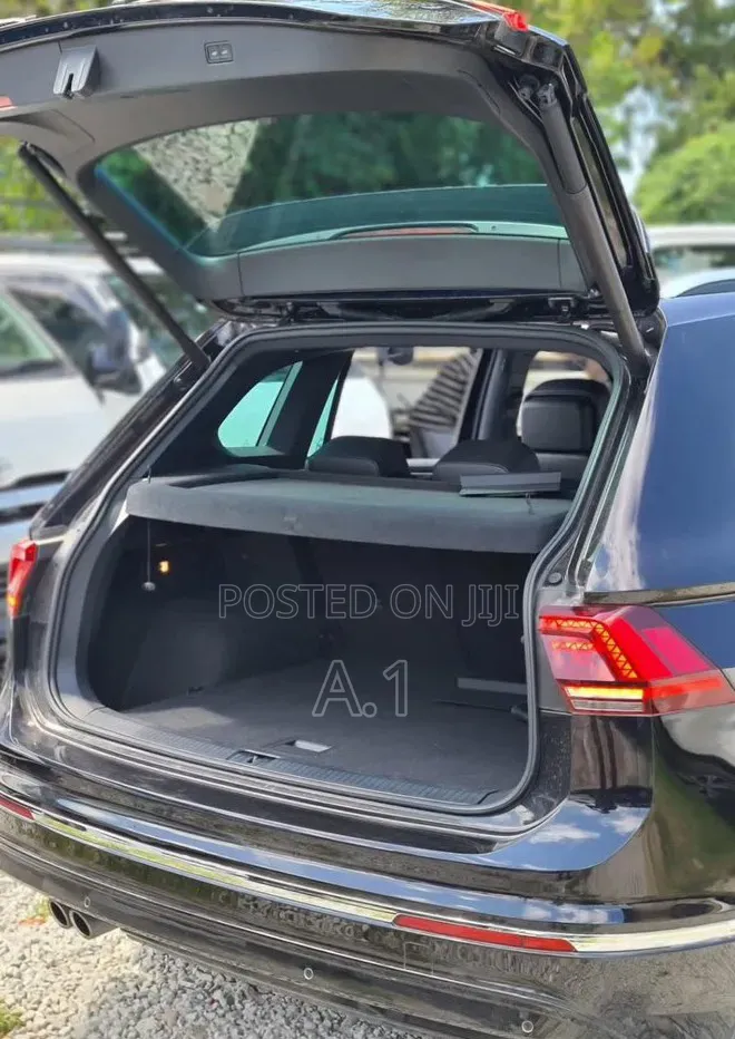 Volkswagen Tiguan 2019 Black