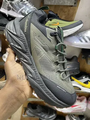 Columbia Konos Sneakers