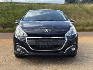 Peugeot 208 2020 Black