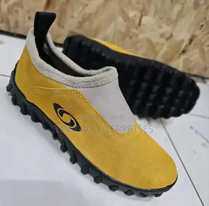 Salomon Contagrip Suede Slip On