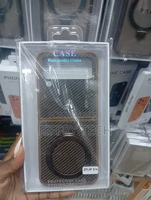 Carbon Fiber Magnetic Ring Holder Samsung Galaxy Z Flip 3 or Flip 4.