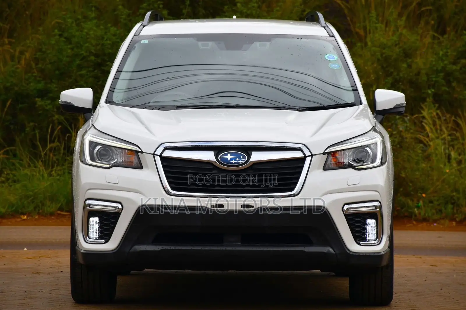 Subaru Forester 2019 Off white