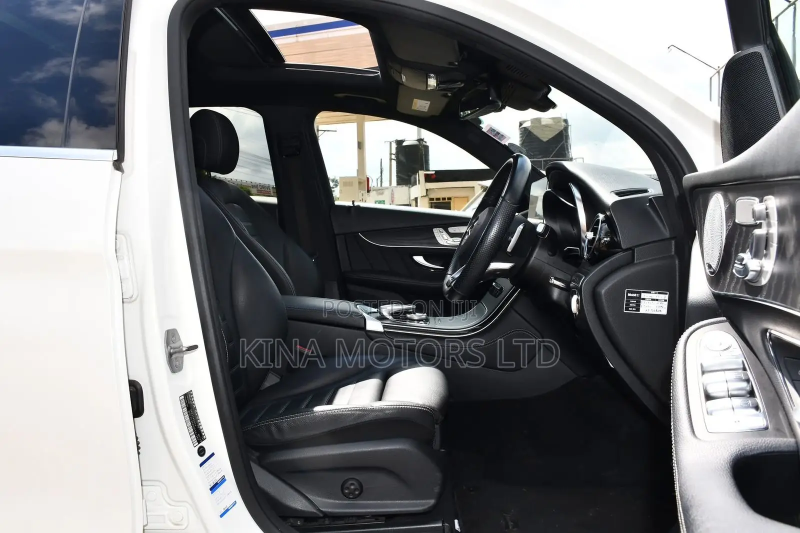 Mercedes-Benz GLC-Class 2019 White