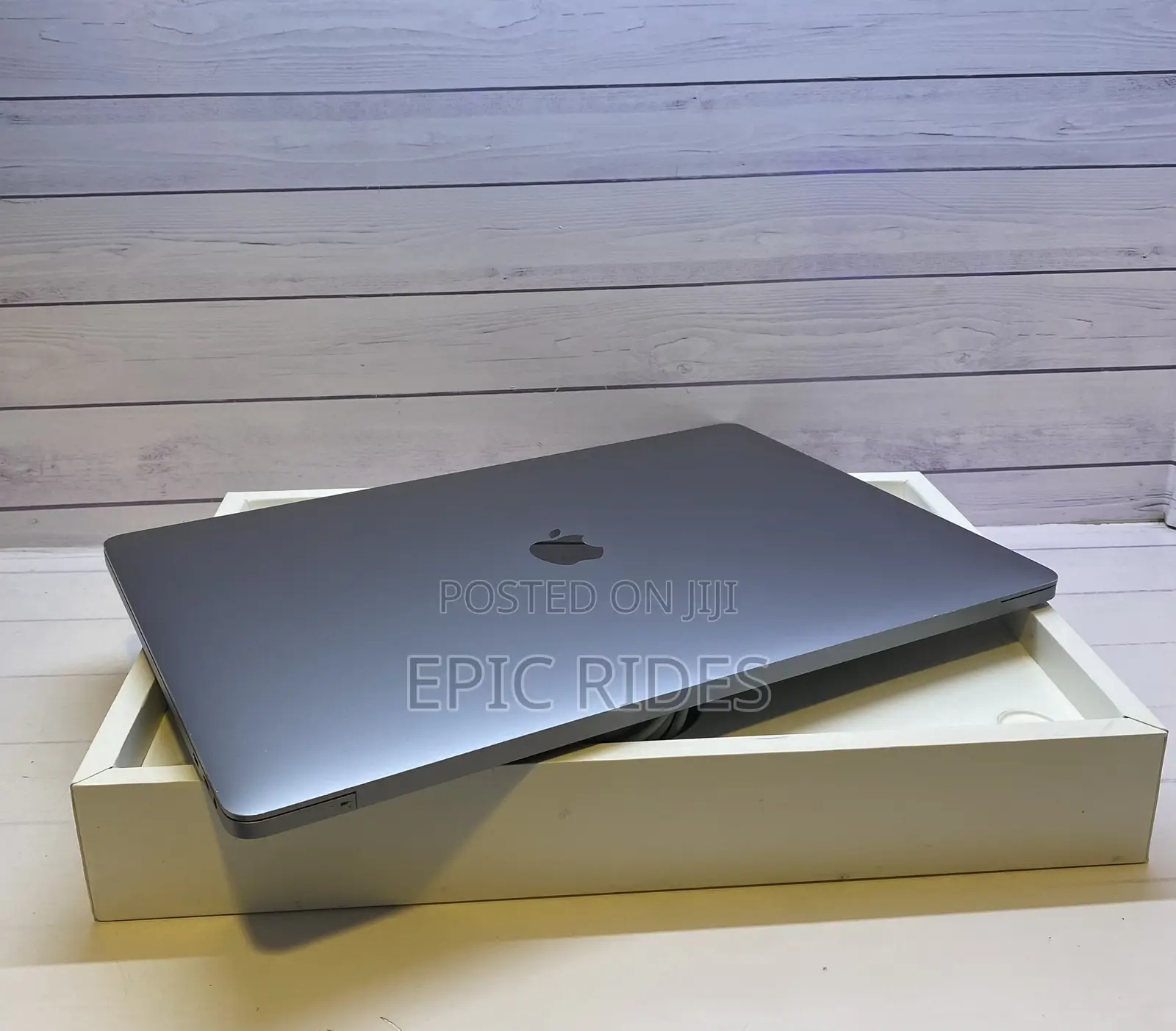 Laptop Apple MacBook Pro 2019 16GB Intel Core i9 SSD 512GB
