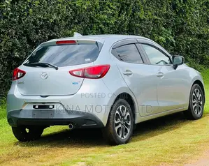 Mazda Demio 2019 Silver