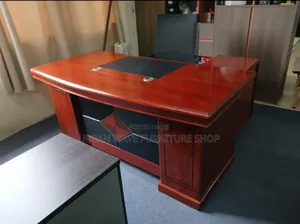 Classic Prestigious Desk