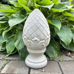 Beautiful Round Pillar Top Moulds