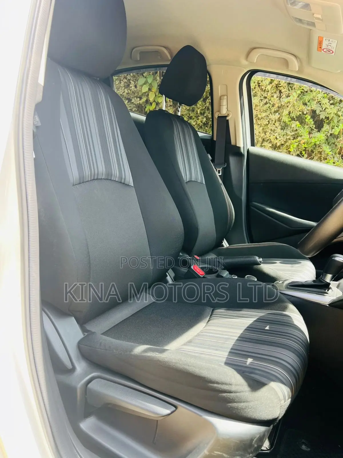 Mazda 2 2020 White