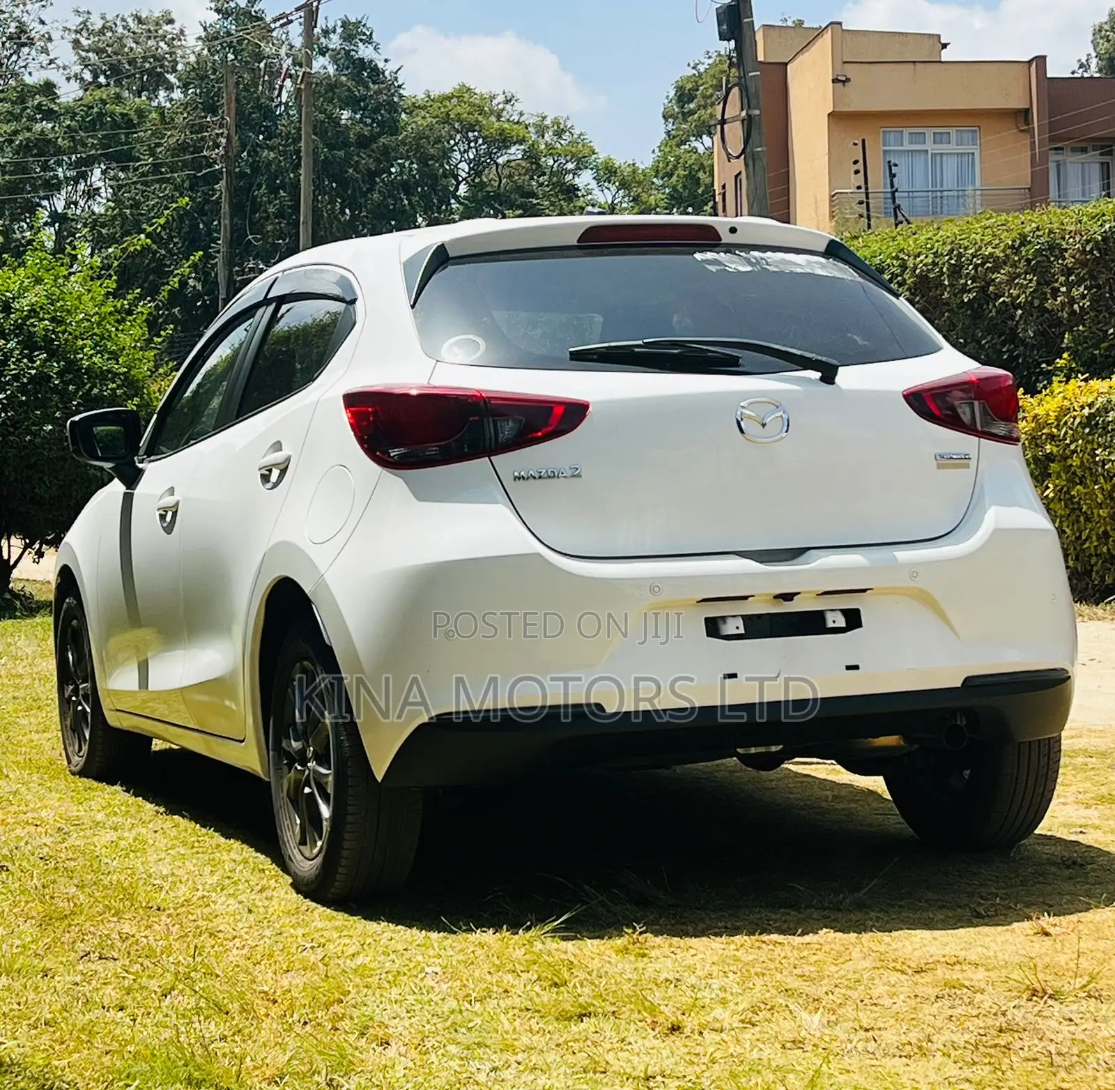 Mazda 2 2020 White