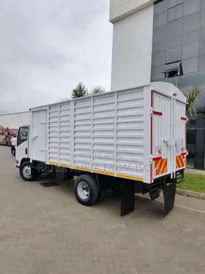 New Isuzu NQR Truck