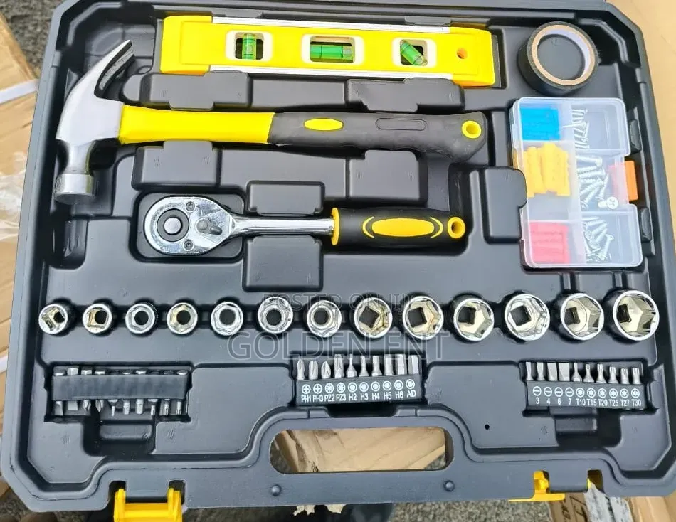 82pcs Socket Set/Spanner Set
