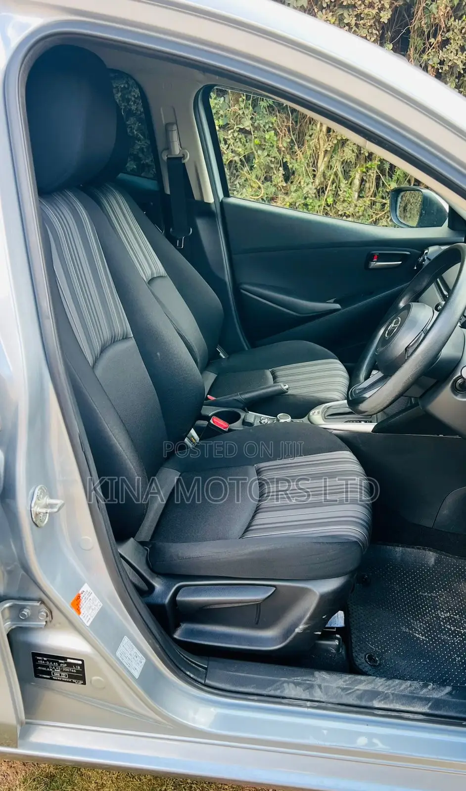 Mazda 2 2020 Silver