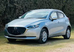 Mazda 2 2020 Silver