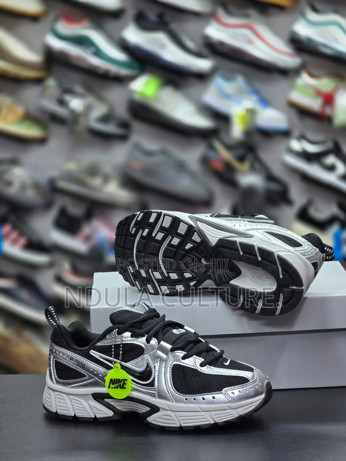 Nike P-7000