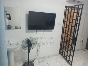 Air BNB Studio in Mombasa CBD Close to Kenya School of Government