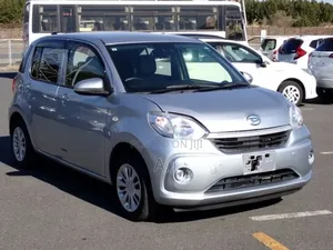 Daihatsu Boon 2019 Silver