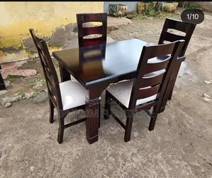 Four Seater Dinning Set for Sale
