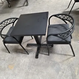 Dazzling Black Restaurant/Bar Set
