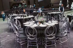 Best Plastic Event Chair Transparent