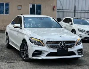 Mercedes-Benz C200 2019 White