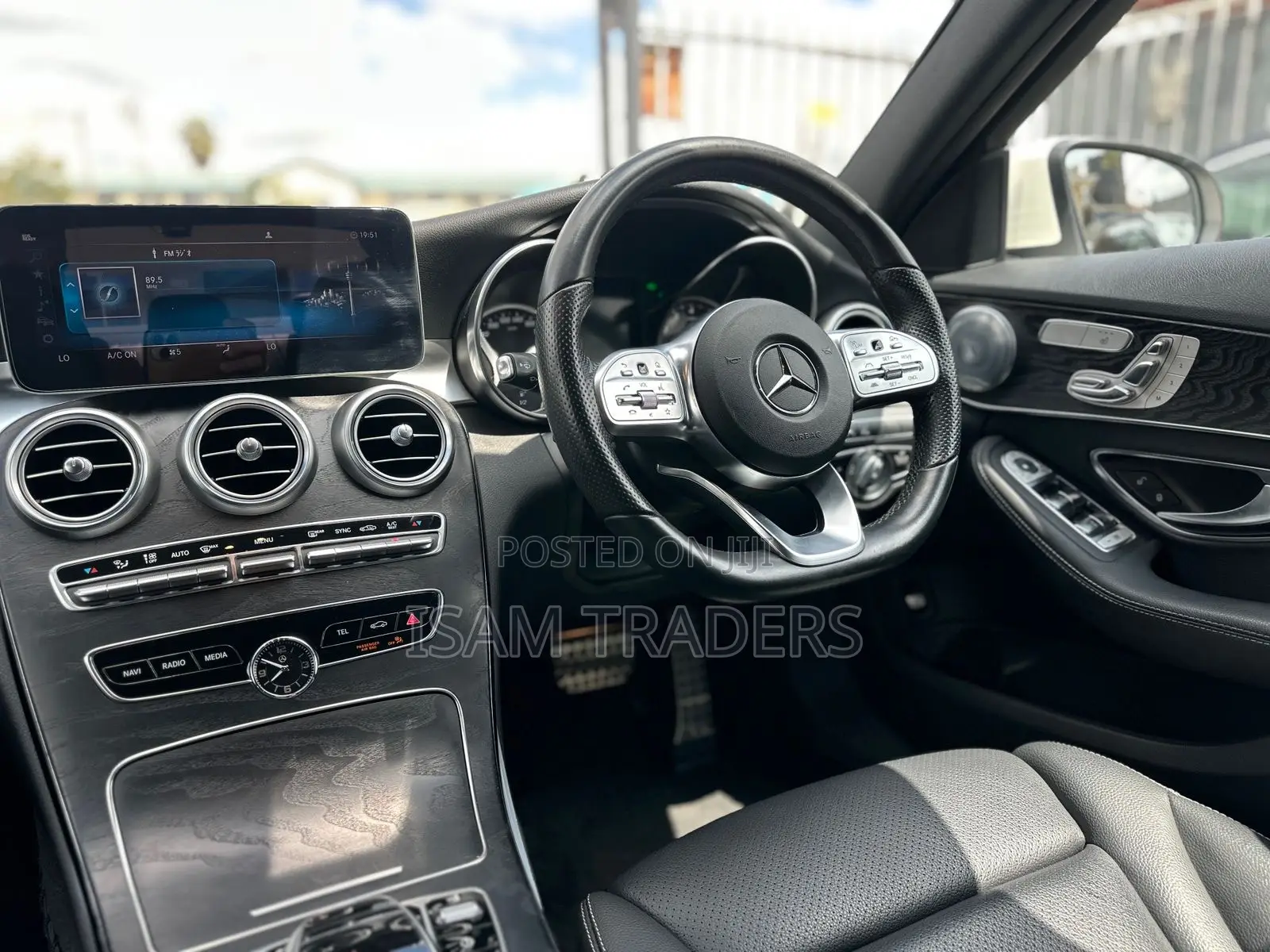 Mercedes-Benz C200 2019 White