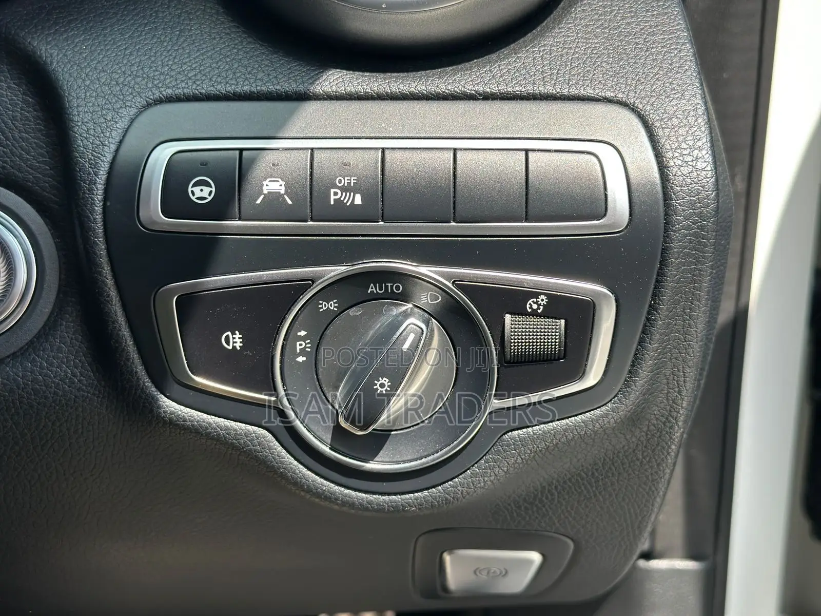 Mercedes-Benz C200 2019 White