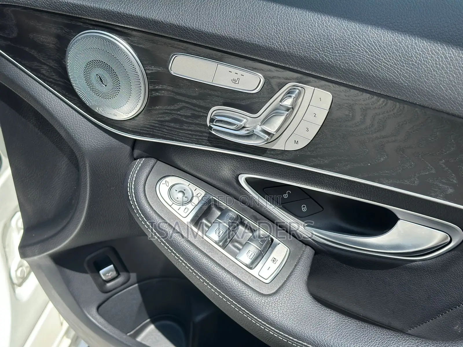 Mercedes-Benz C200 2019 White