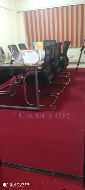Maroon Modern Design Carpeting Delta 4mm Thick Wall to Wall Carpets