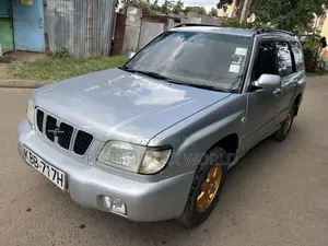 Subaru Forester 2004 Silver